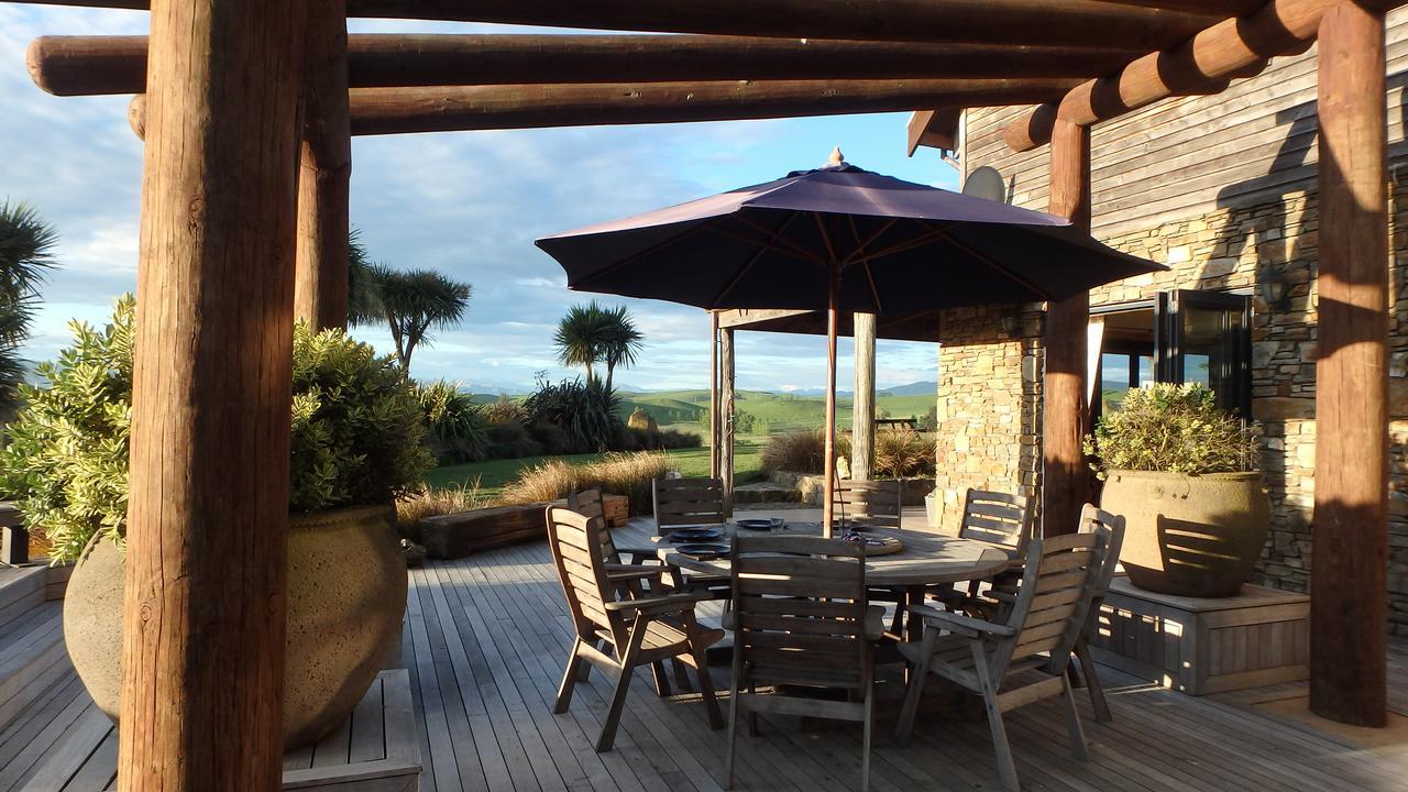 Tree House Lodge Bed & Breakfast Cheviot Exterior foto