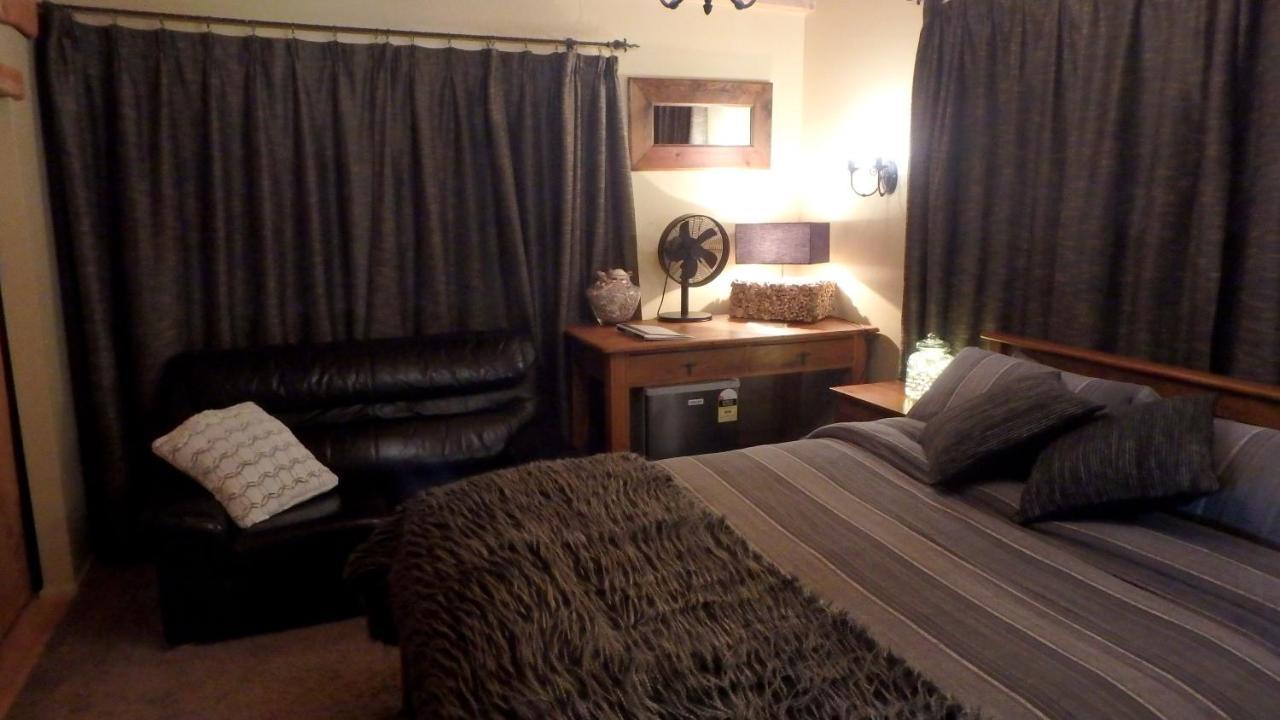 Tree House Lodge Bed & Breakfast Cheviot Exterior foto